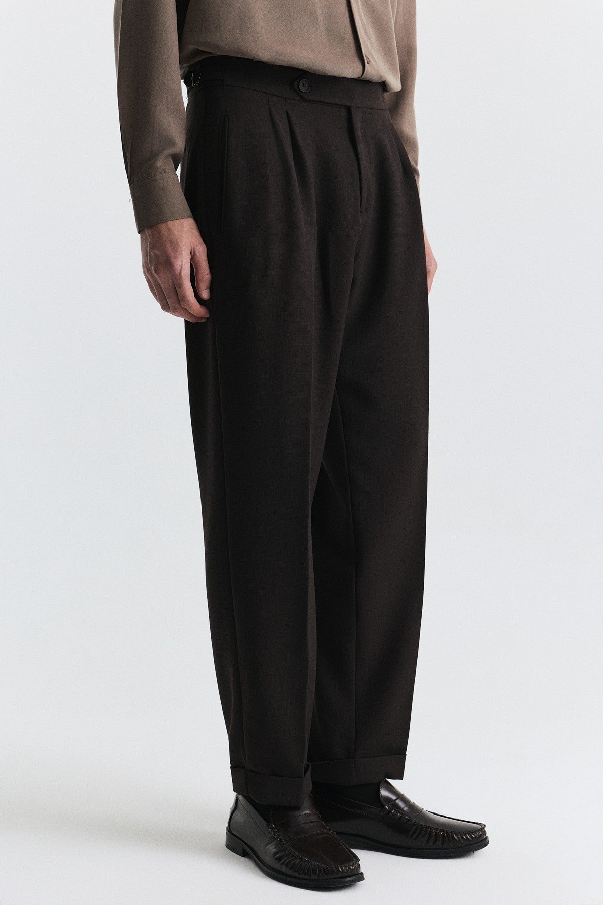 Tapered-Fit Double-Pleated Pants