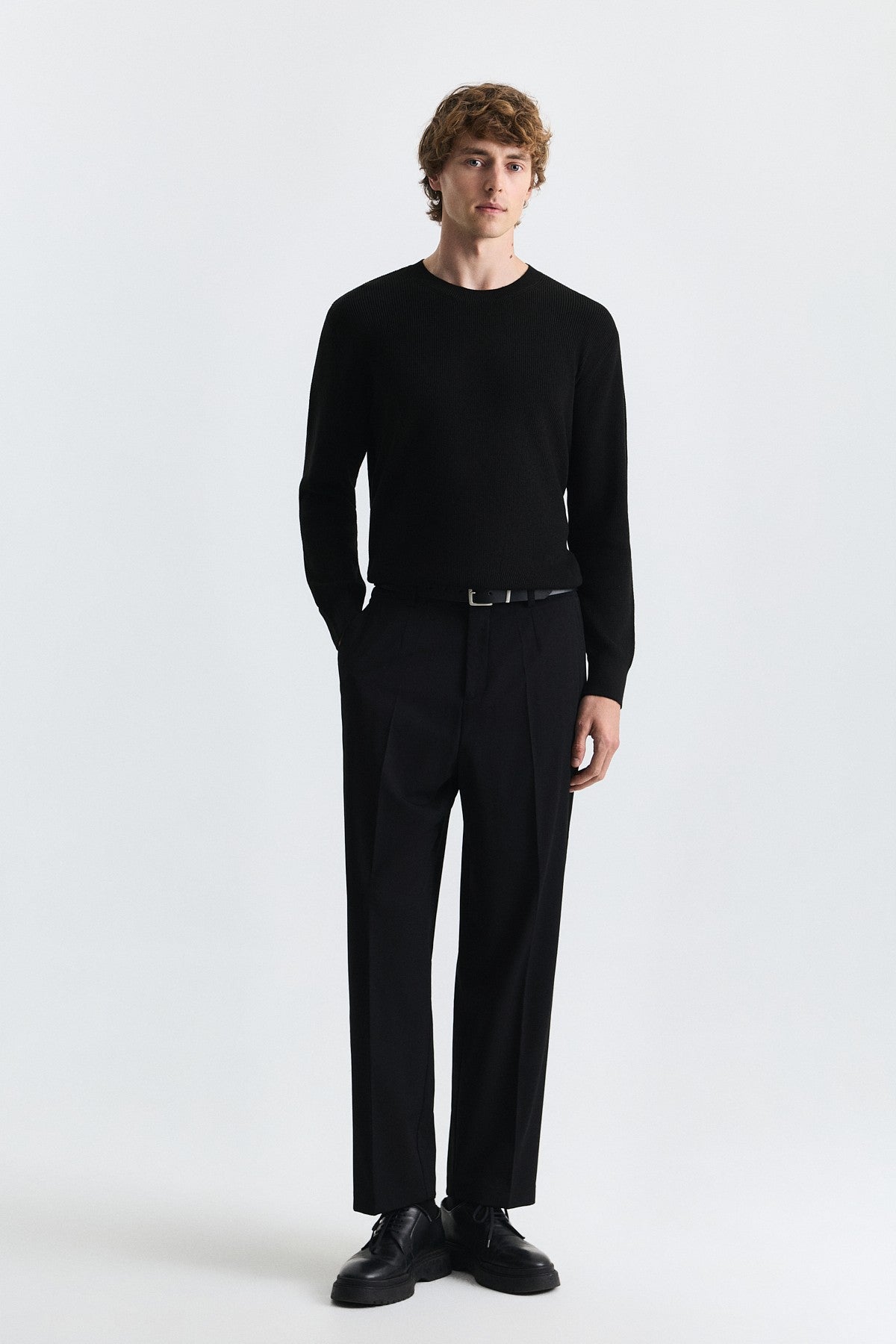 Wool-Blend Pleated Pants