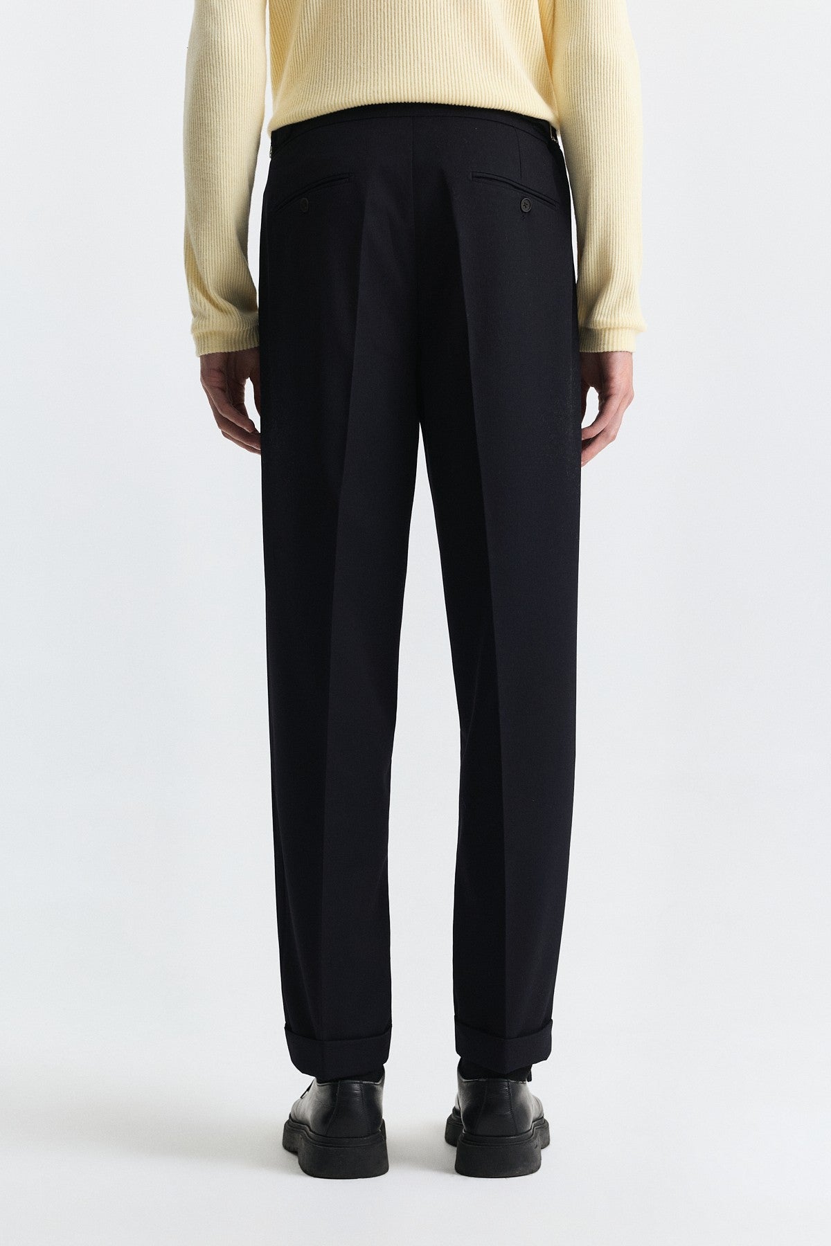 Relaxed-Fit Wool-Blend Pleated Pants