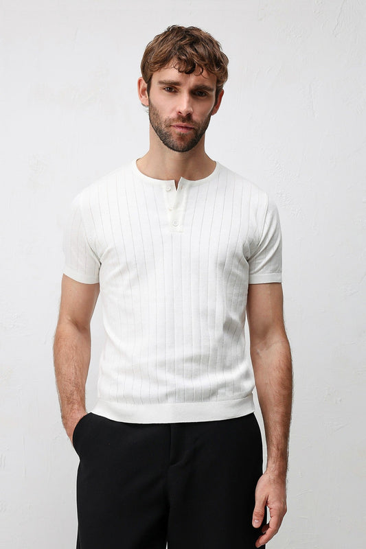 Textured Men's Knit T-Shirt