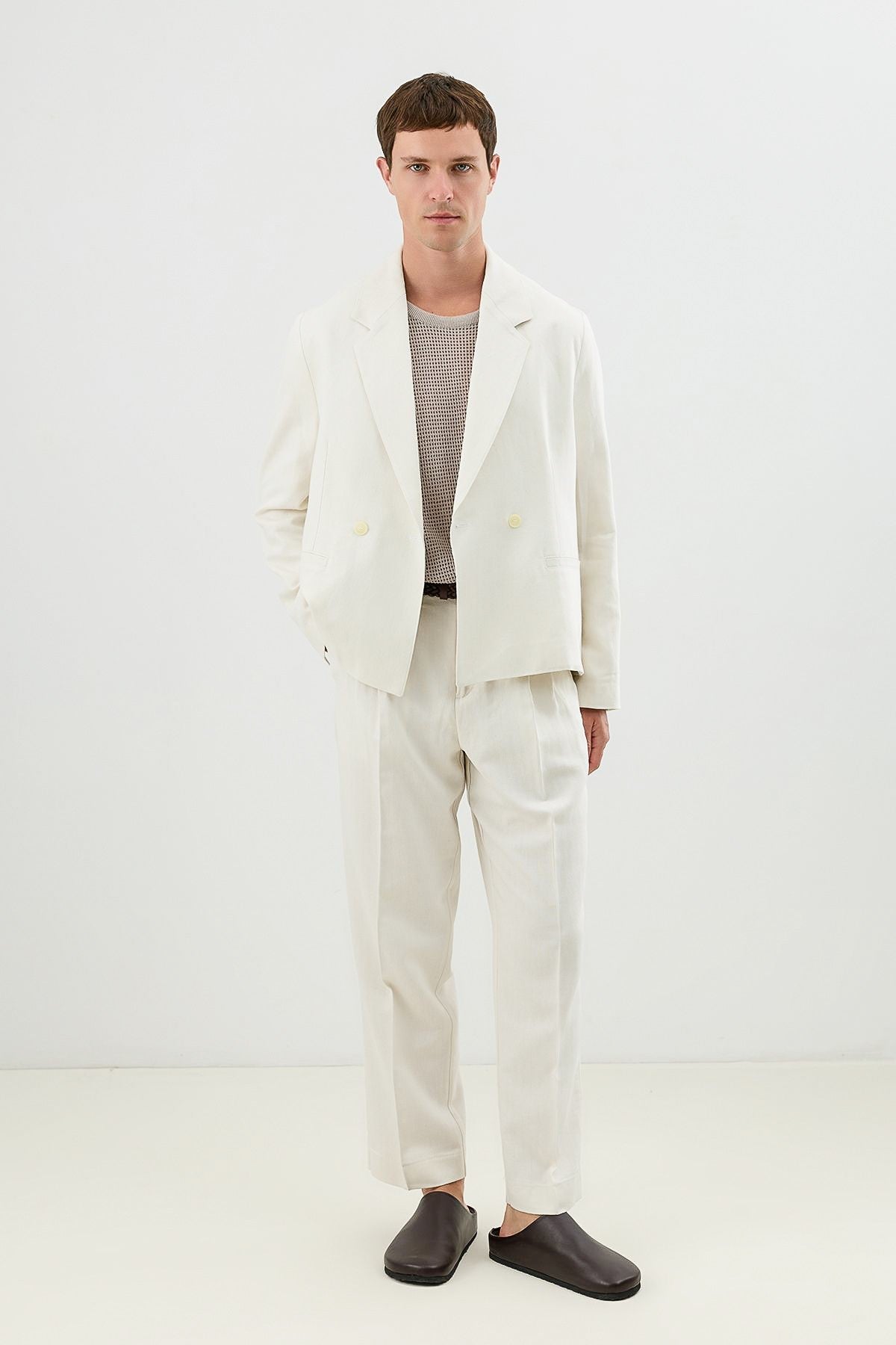 Linen-Blend Double-Breasted Relaxed-Fit Jacket