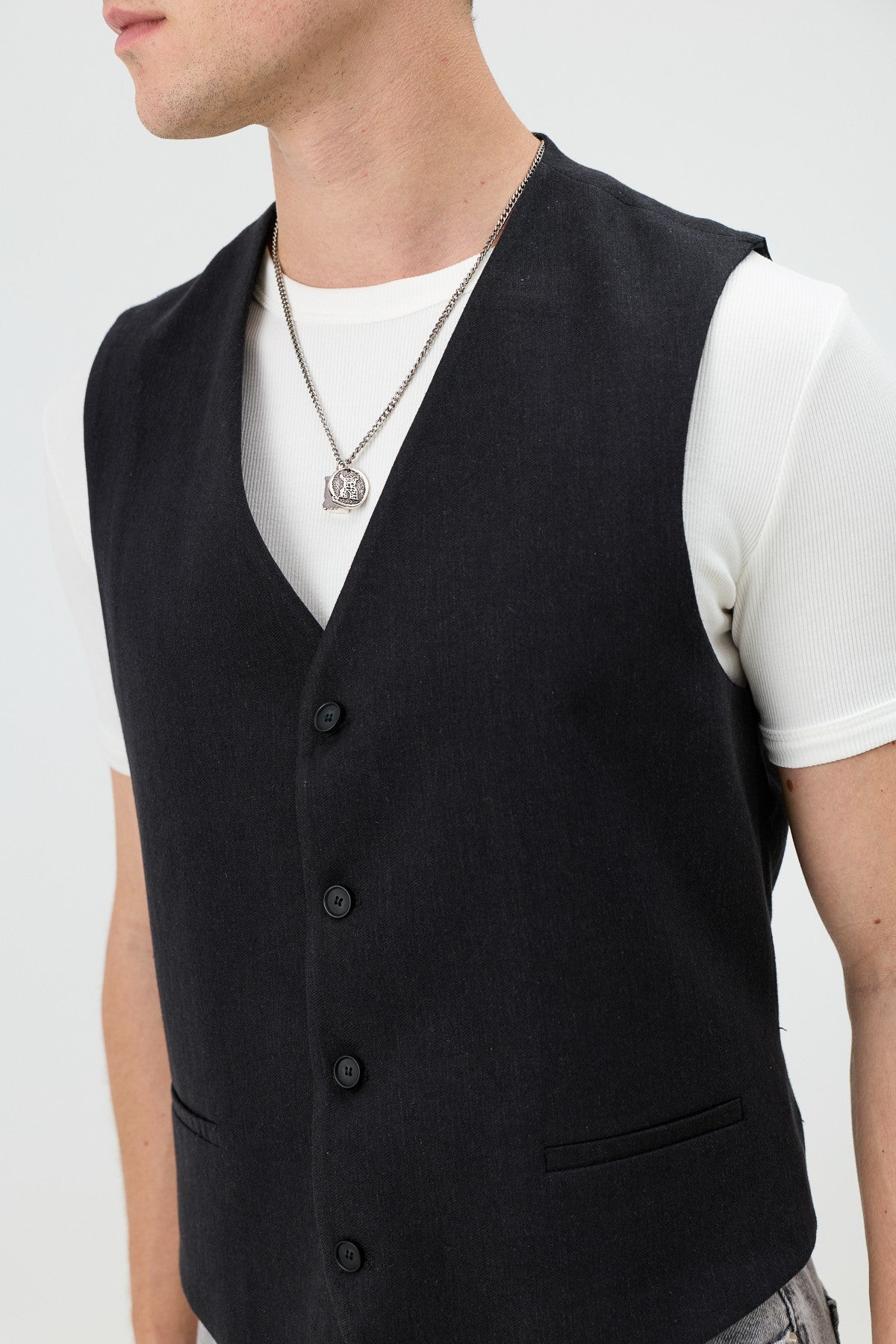 Antioch Men's Vest with Linen Blend and Herringbone Pattern