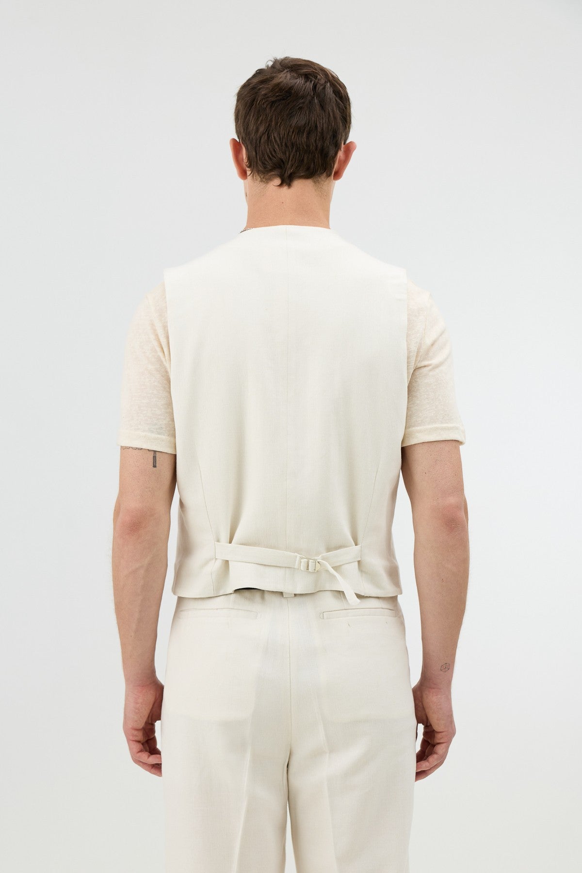 Antioch Men's Vest with Linen Blend and Herringbone Pattern