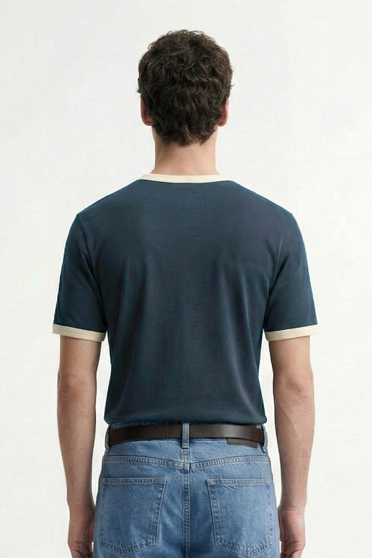 Men's T-Shirt with Contrast Collar