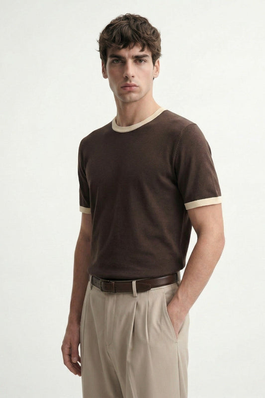 Men's T-Shirt with Contrast Collar