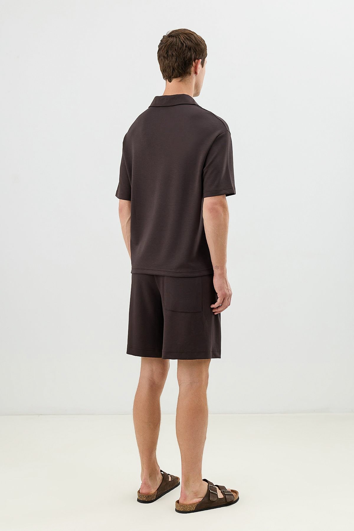 Basic Polo-Neck T-Shirt