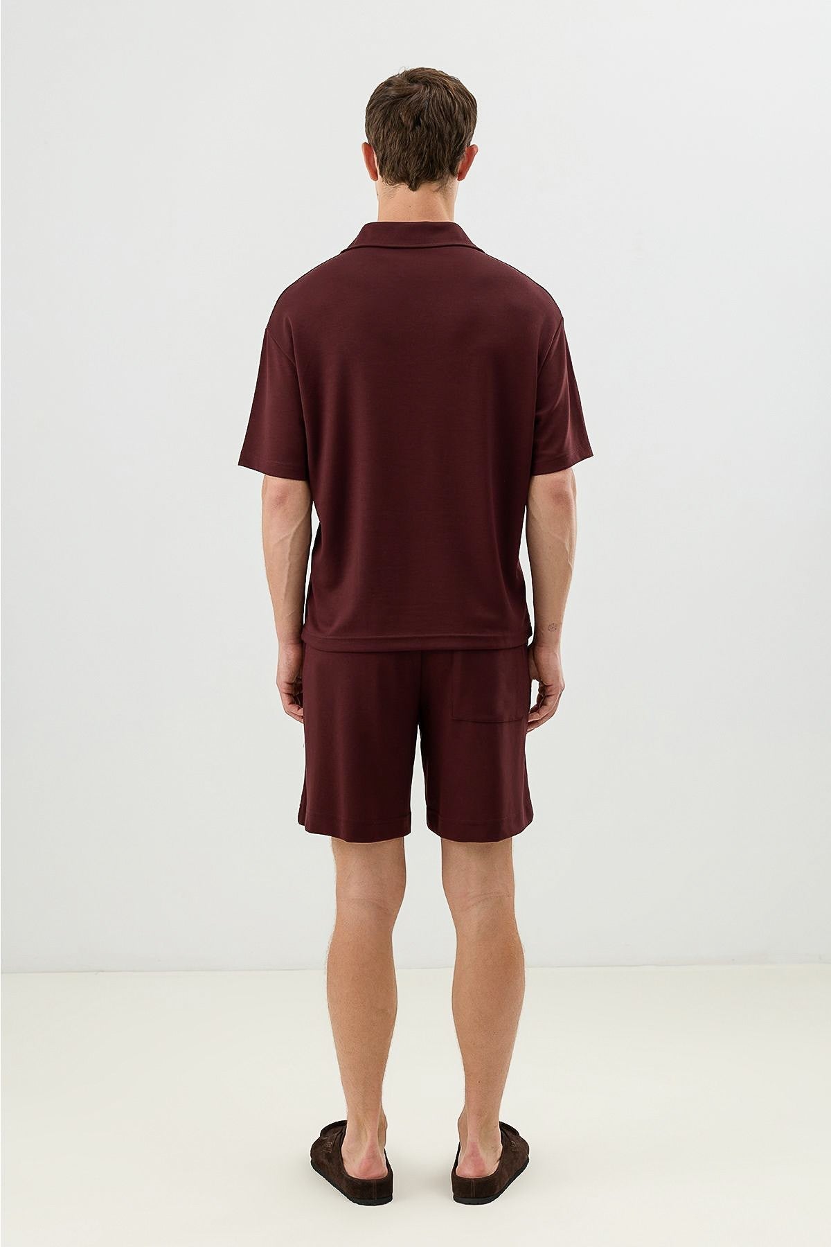 Basic Polo-Neck T-Shirt