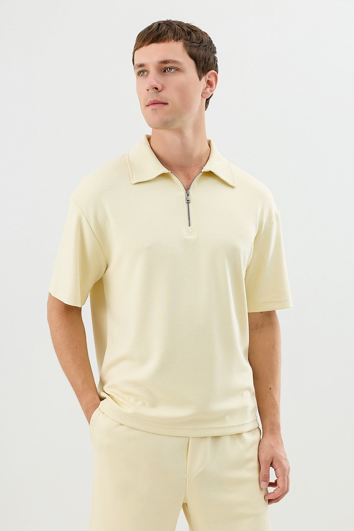 Basic Polo-Neck T-Shirt