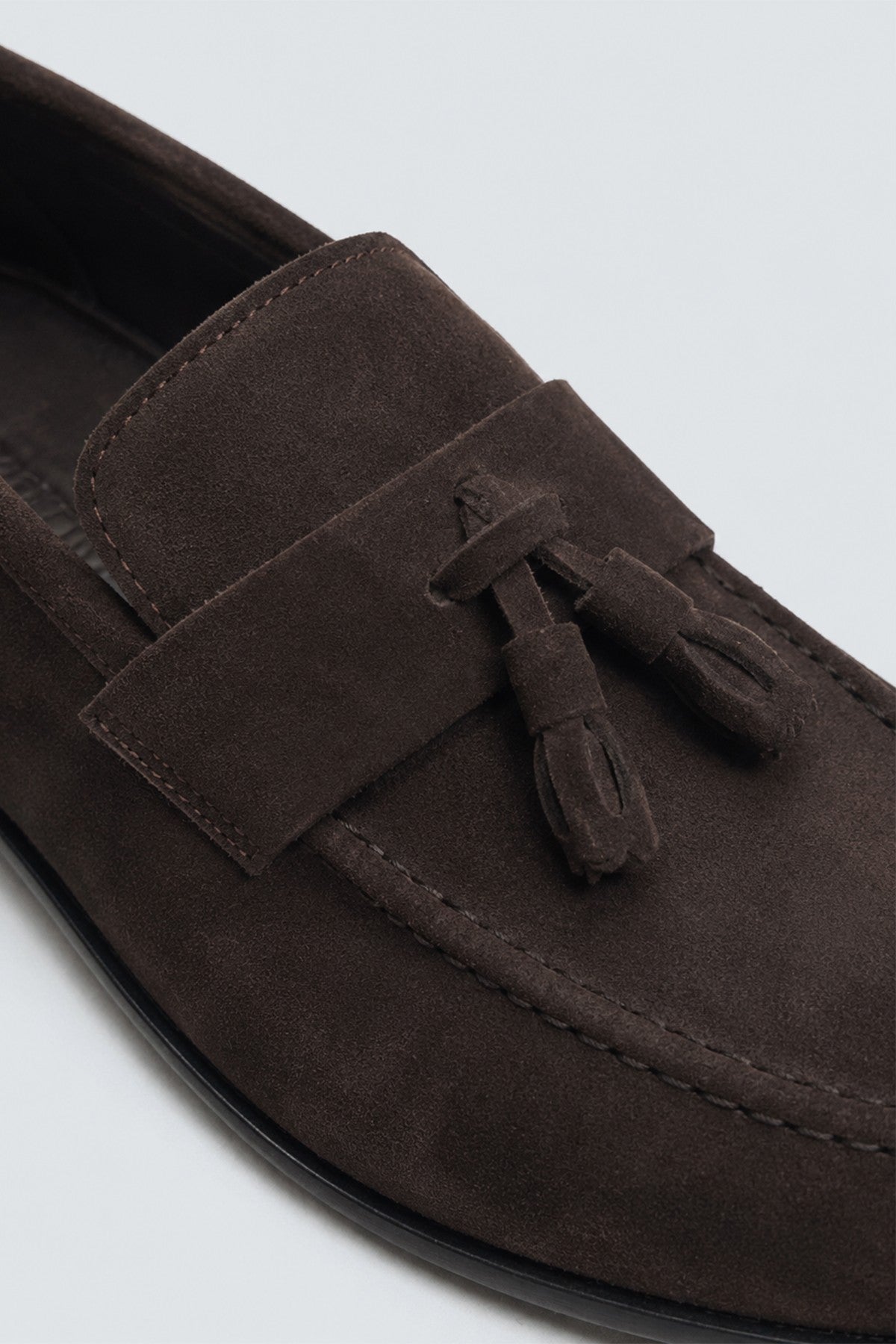 100% Suede Shoes with Tassels
