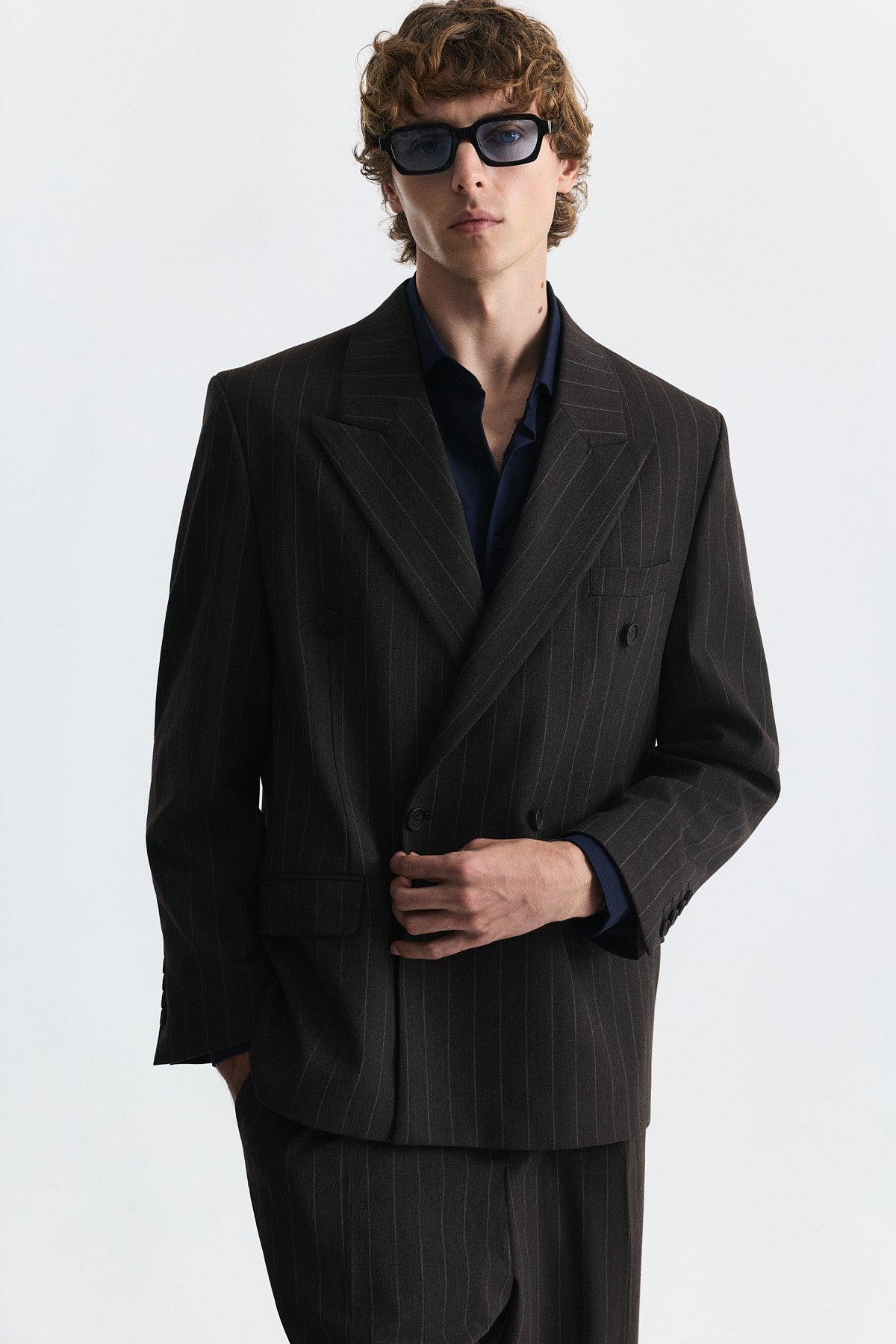 Relax Fit Striped Double-Breasted Suit