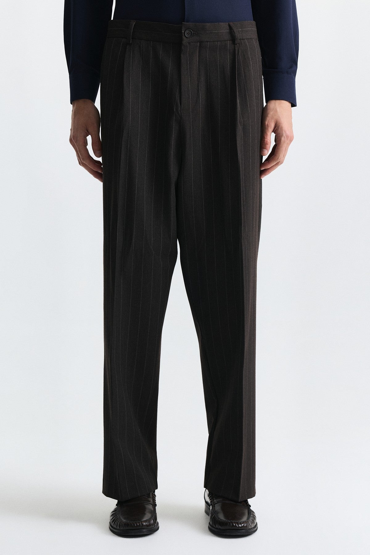 Relax Fit Striped Double-Breasted Suit
