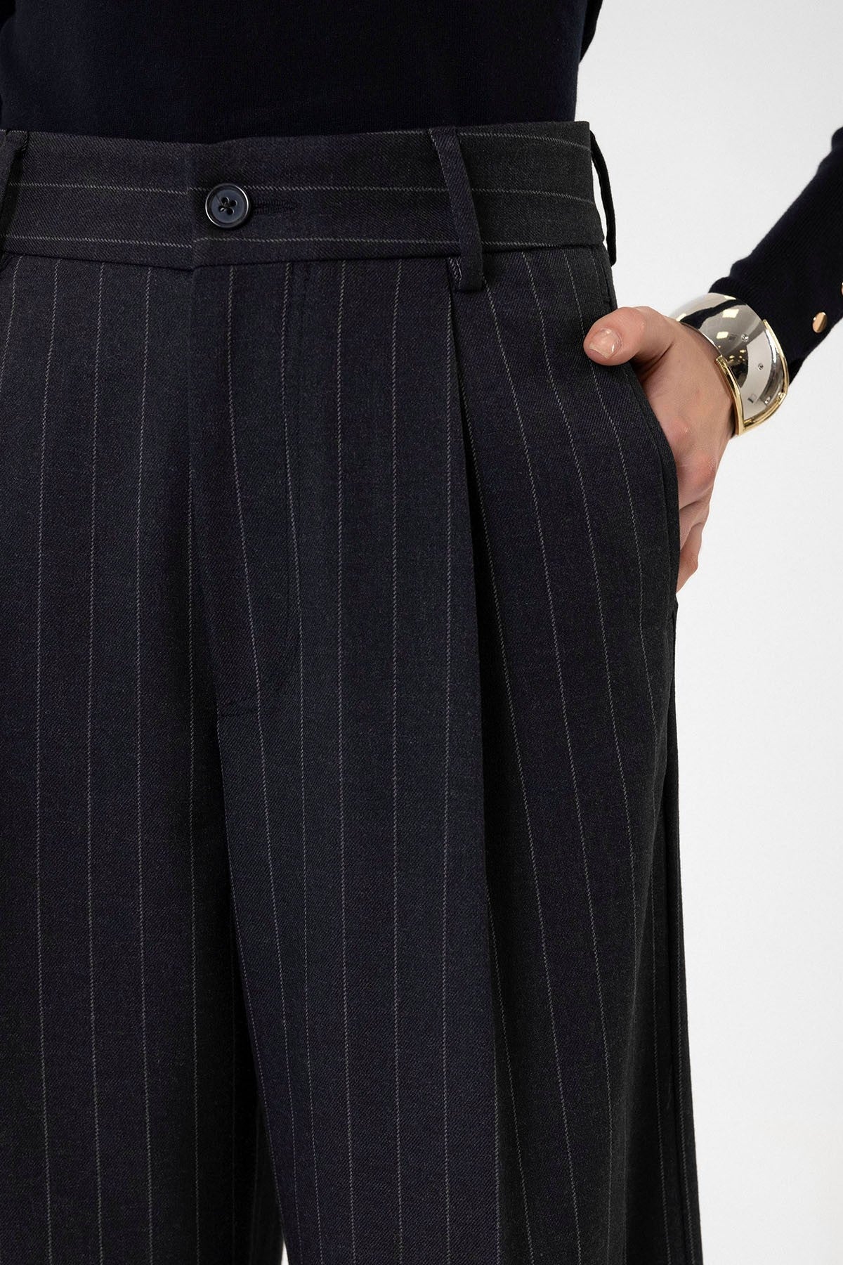 Antioch Women's High-Waisted Pleated Striped Pants