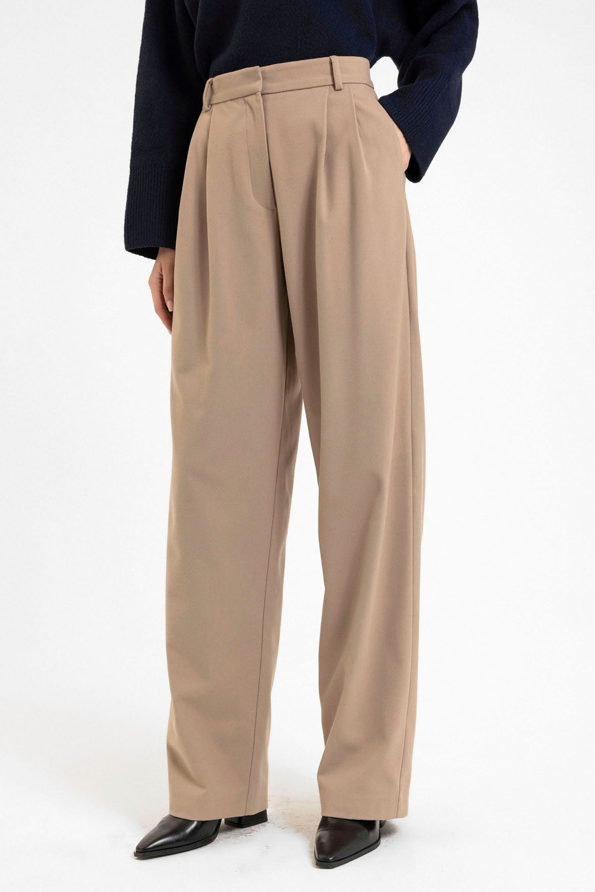 Women's High-Waisted Pants with Seam Details, Straight Fit