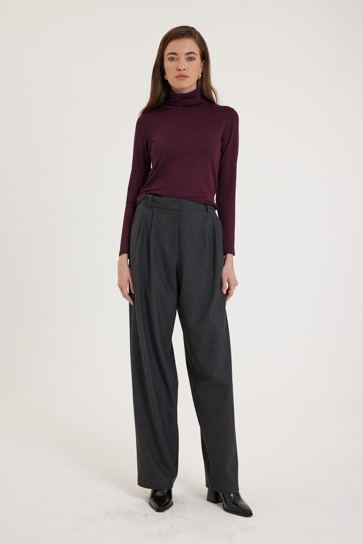 Women's High-Waisted Pants with Seam Details, Straight Fit