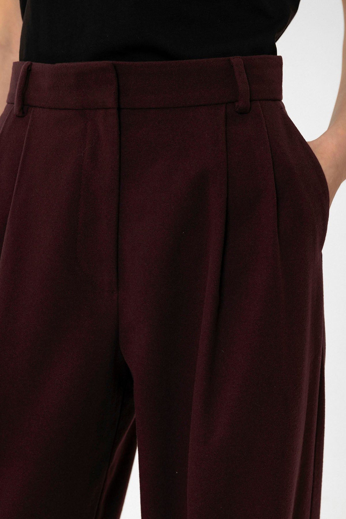 Women's High-Waisted Pants with Seam Details, Straight Fit