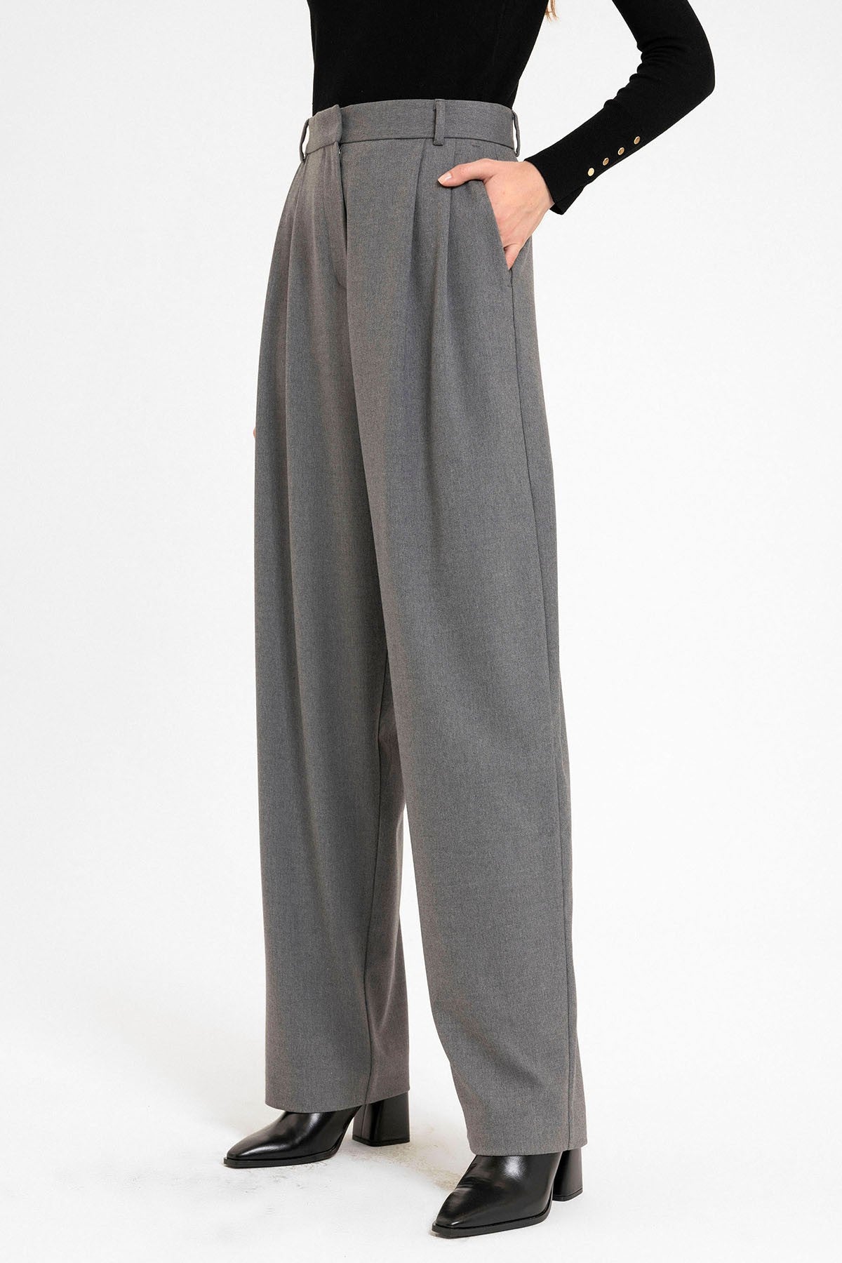 Women's High-Waisted Pants with Seam Details, Straight Fit