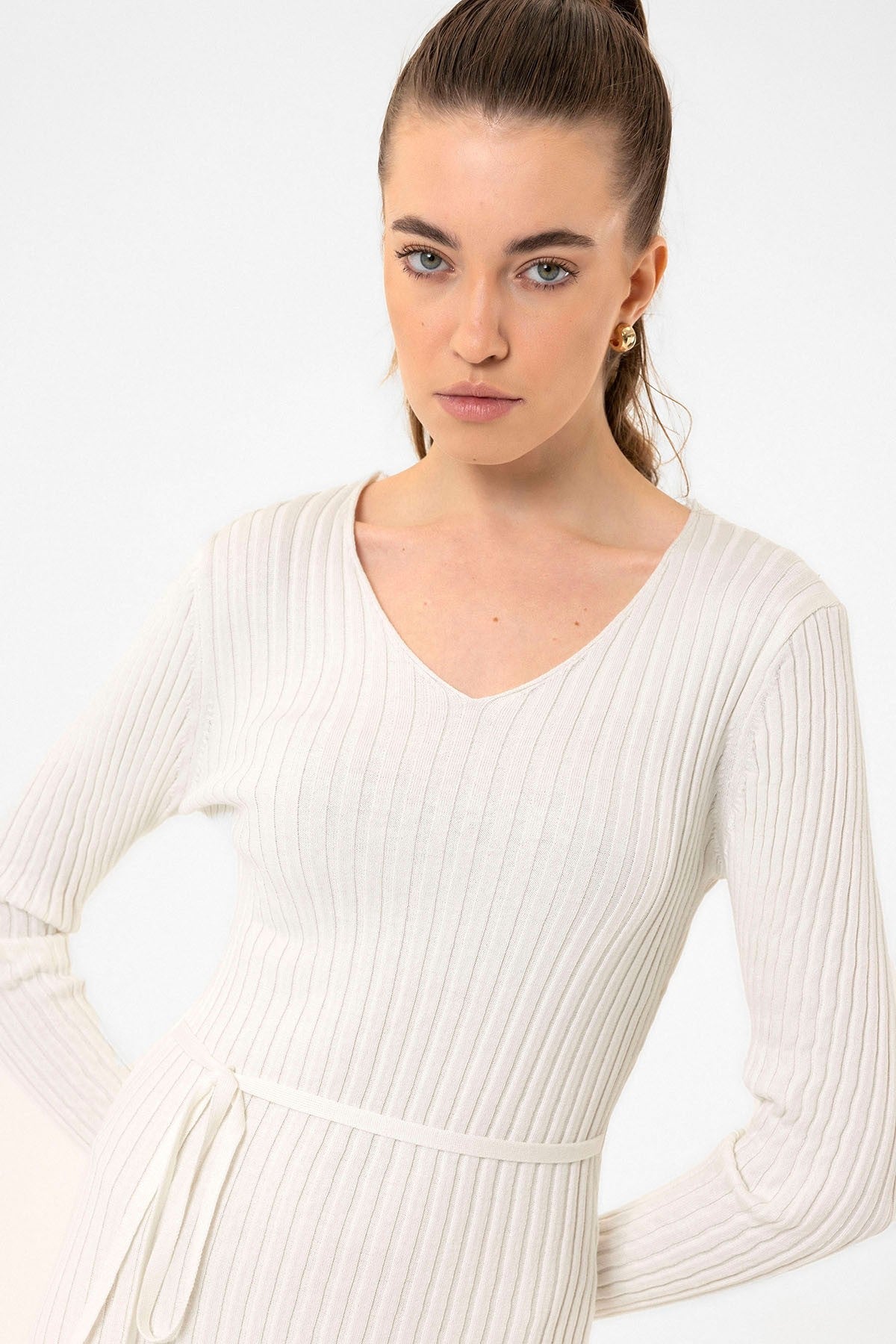 Antioch Women's Ribbed Midi Knit Dress