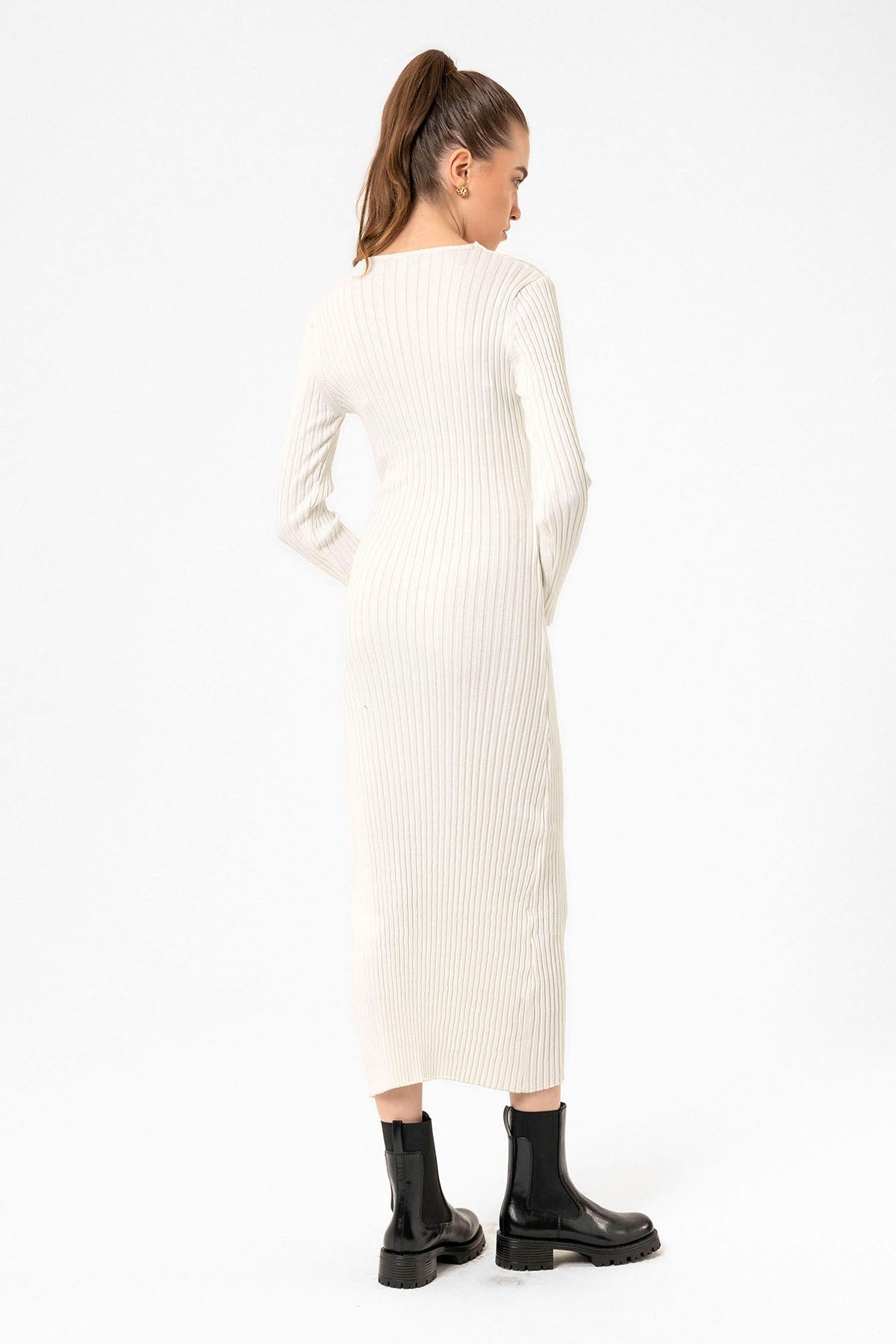 Antioch Women's Ribbed Midi Knit Dress