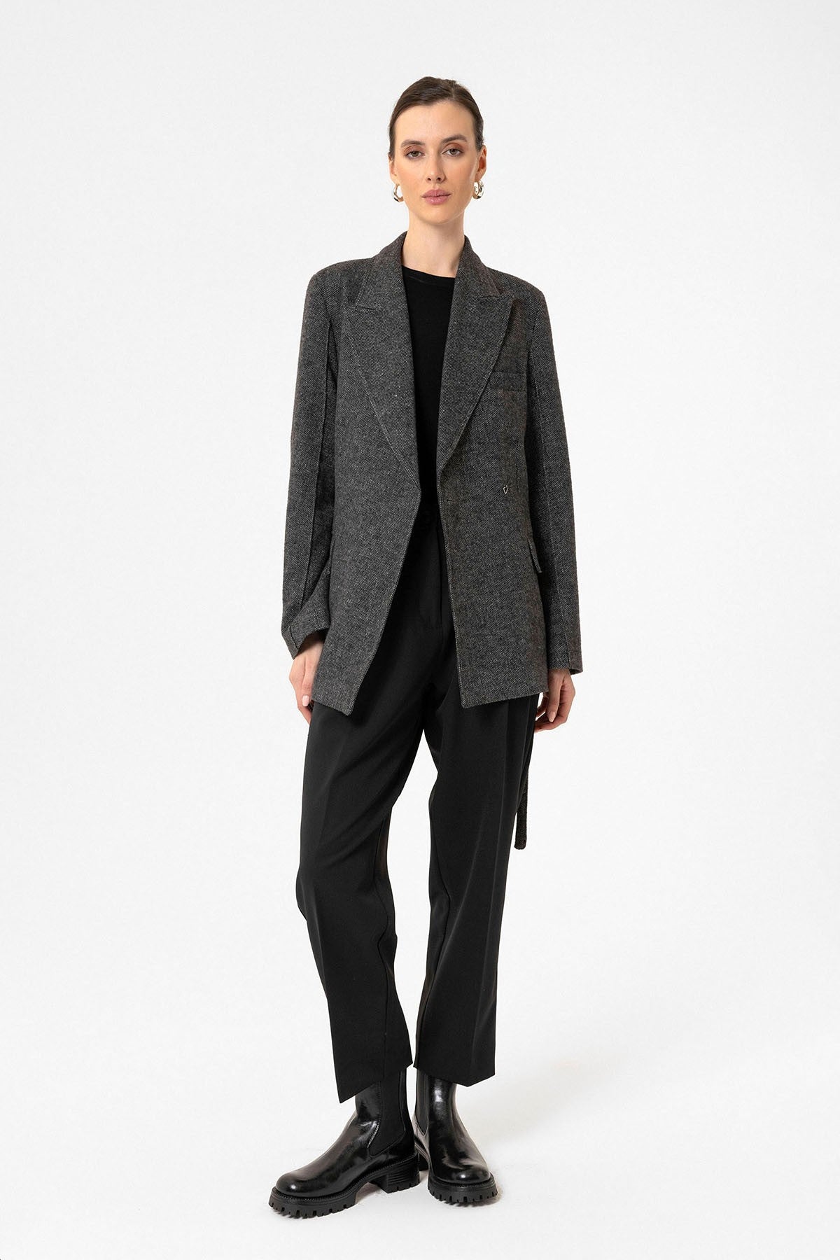 Antioch Women's Textured Blazer with Belt