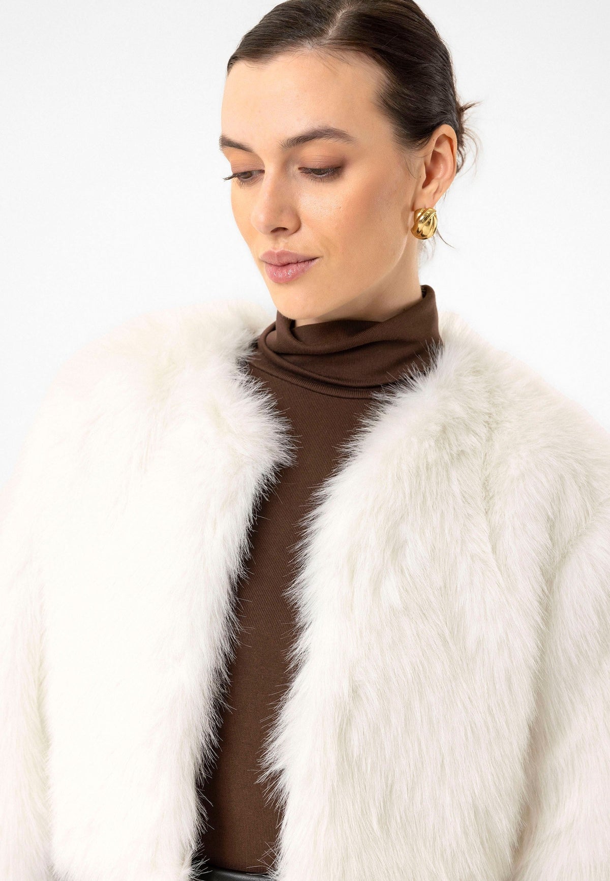 Antioch Women's Faux Fur Crop Jacket