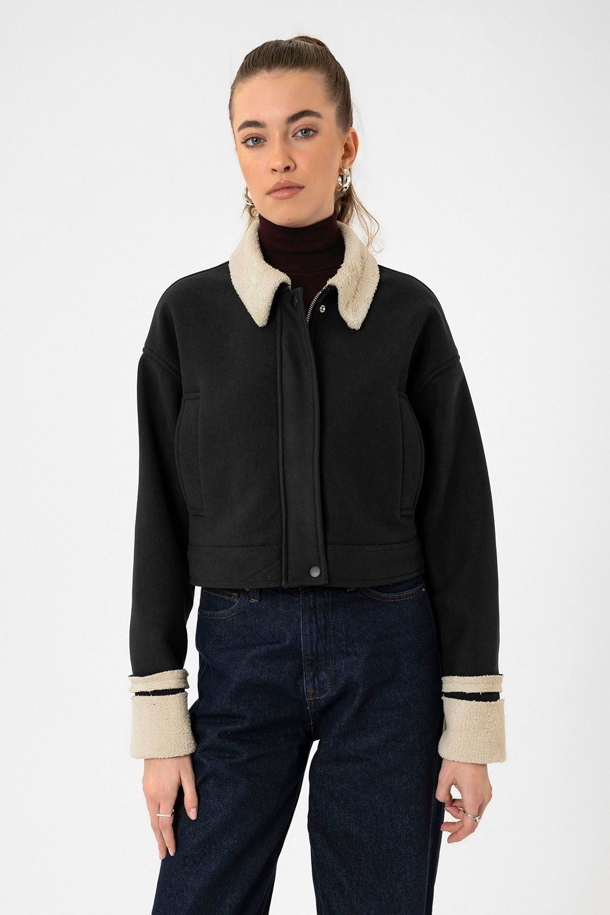 Antioch Women's Textured Coat with Lining Details