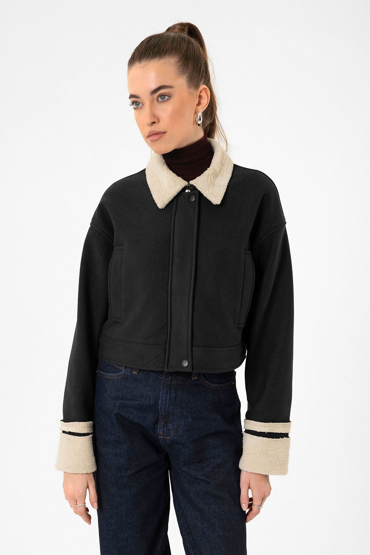 Antioch Women's Textured Coat with Lining Details