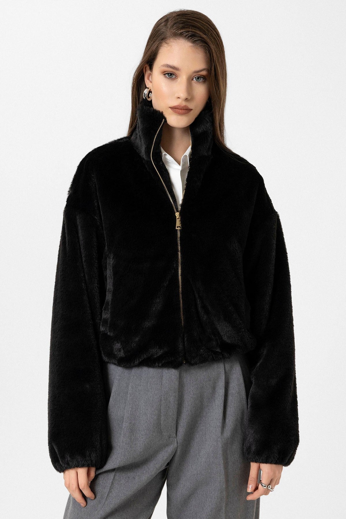 Antioch Women's Elastic-Waist Faux Fur Coat