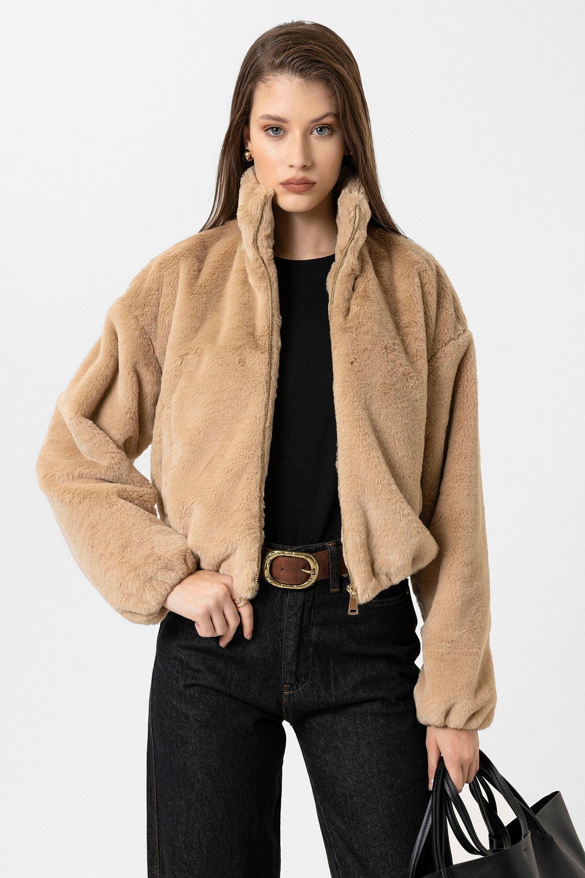 Antioch Women's Elastic-Waist Faux Fur Coat
