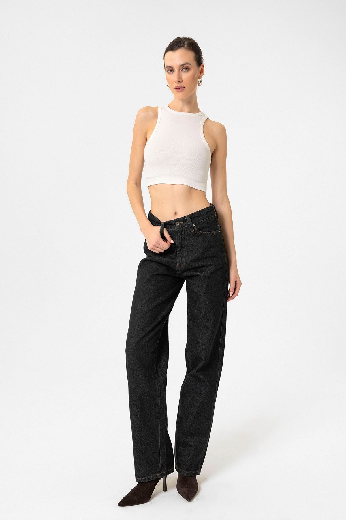 Antioch Women's Ribbed Crop Tank Top