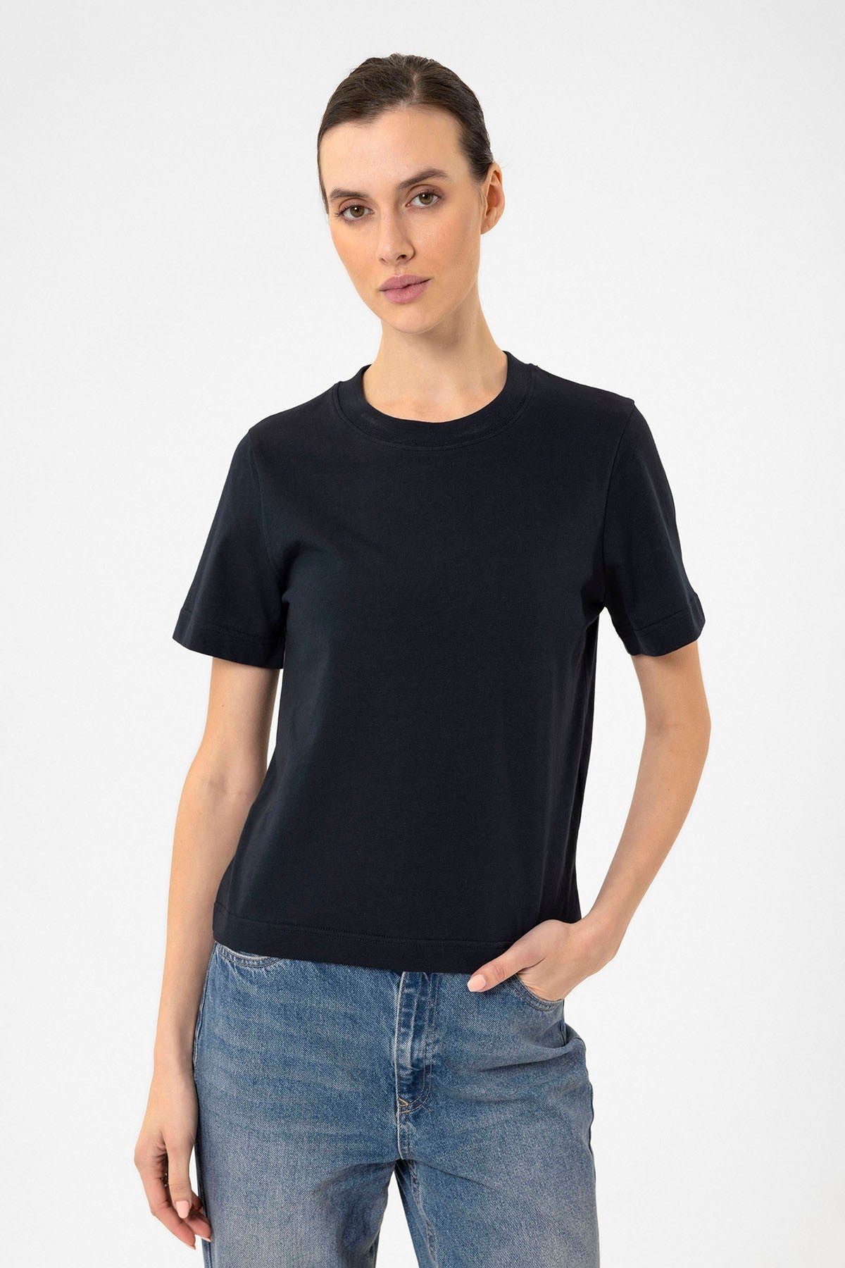 Antioch Women's Crew Neck Basic T-Shirt