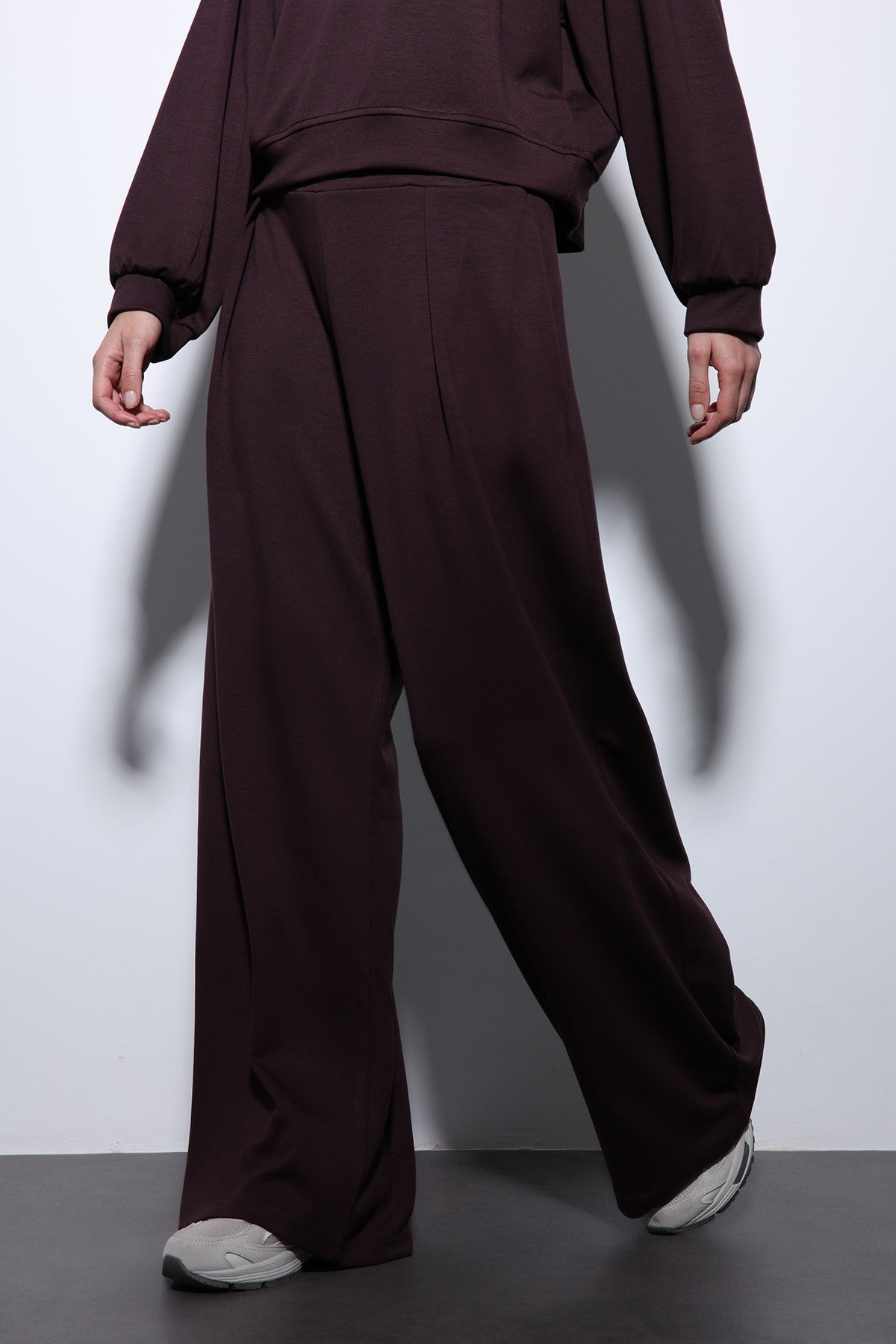 Antioch Wide-Leg Relaxed Women's Suit