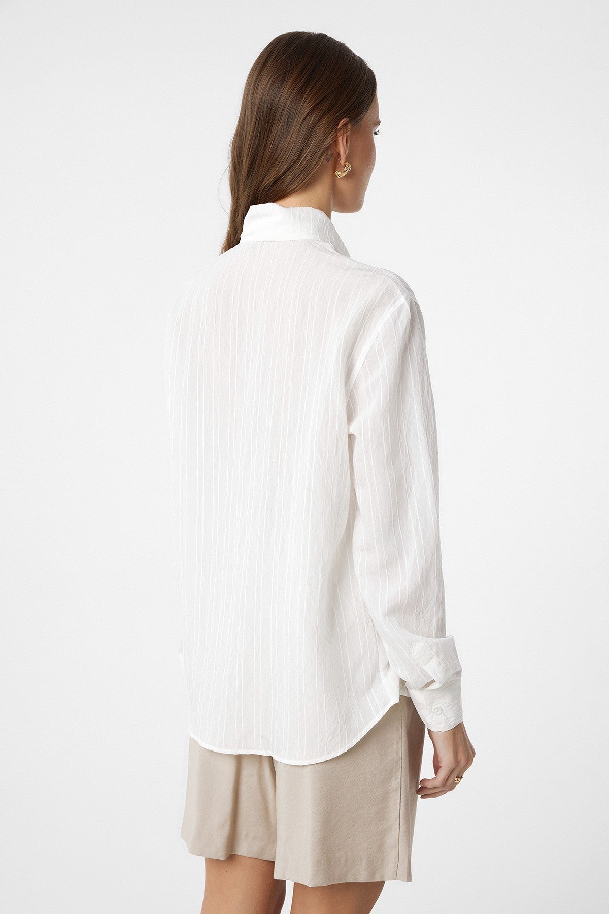 Antioch-Style Women's Shirt with a Scarf