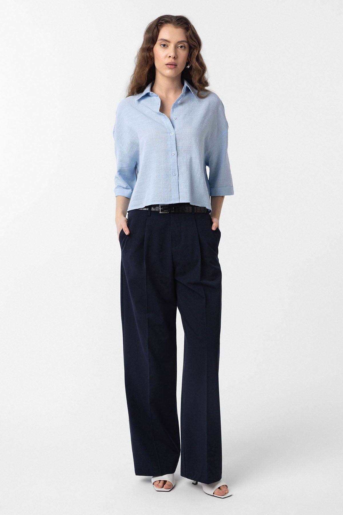 Antioch High-Waisted Pleated Women's Pants
