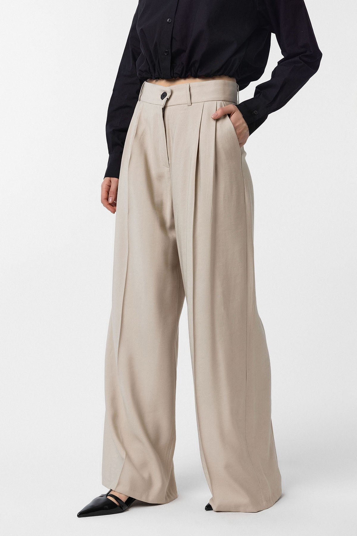 Antioch Women's Double-Pocket Pants