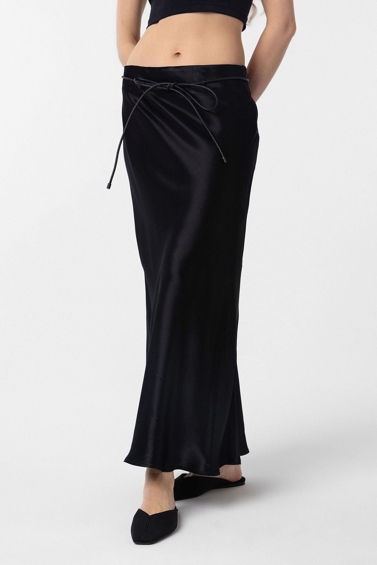 Antioch Arched Satin Long Women's Skirt