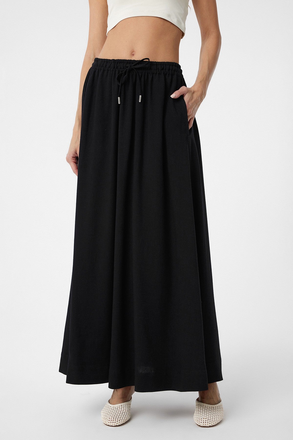 Antioch Women's Long Skirt with Linen Blend