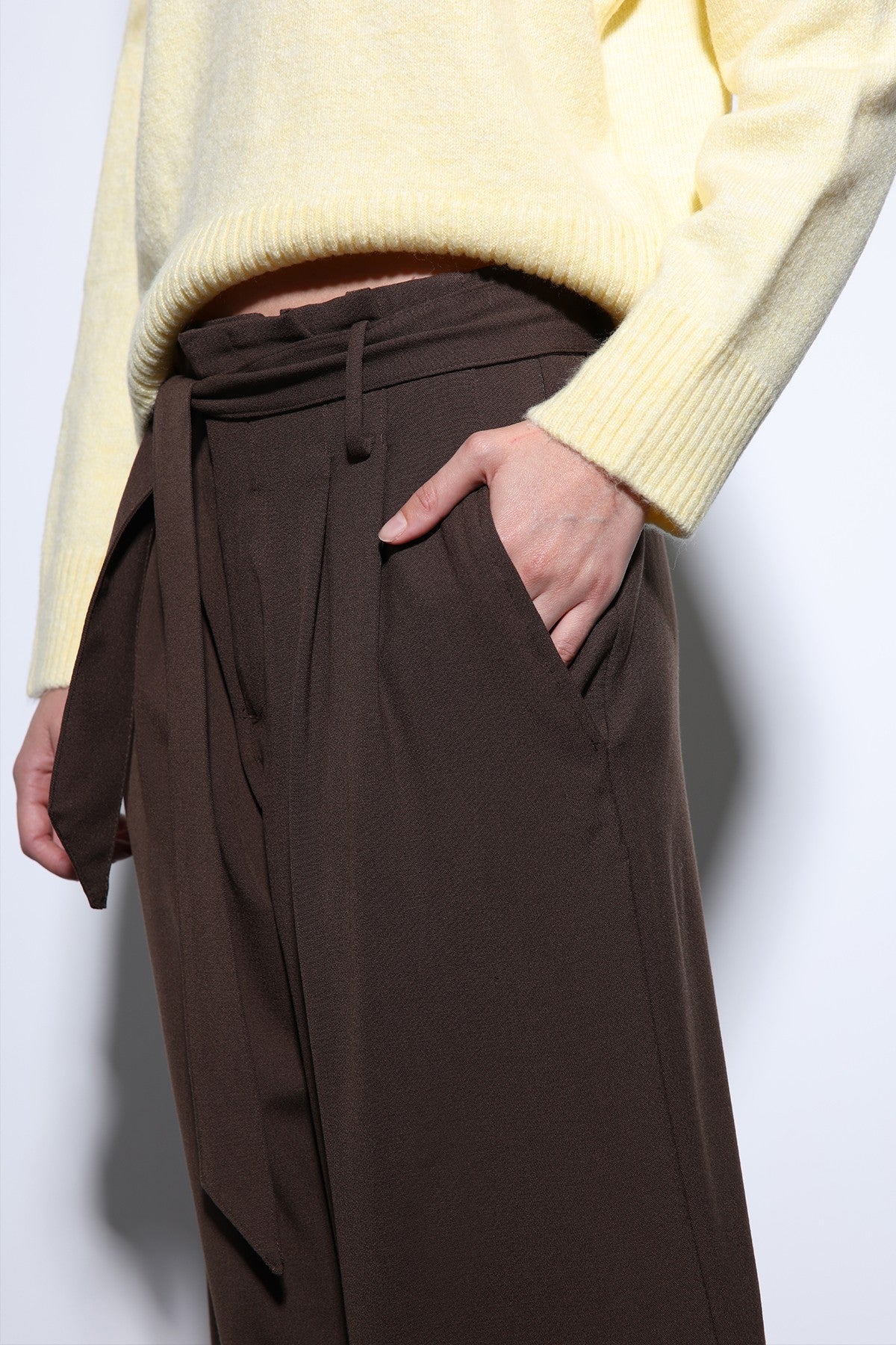 Antioch Arched-Waist Pleated Wide-Leg Women's Pants