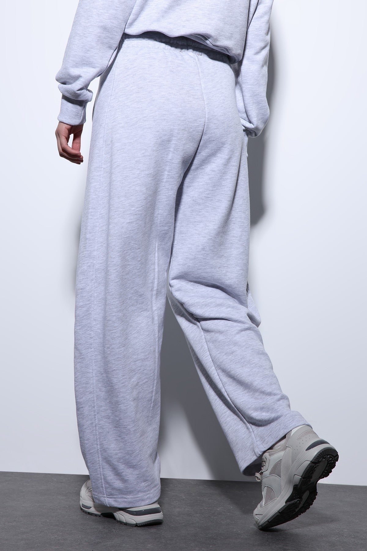 Antioch Basic Straight-Leg Women's Sweatpants