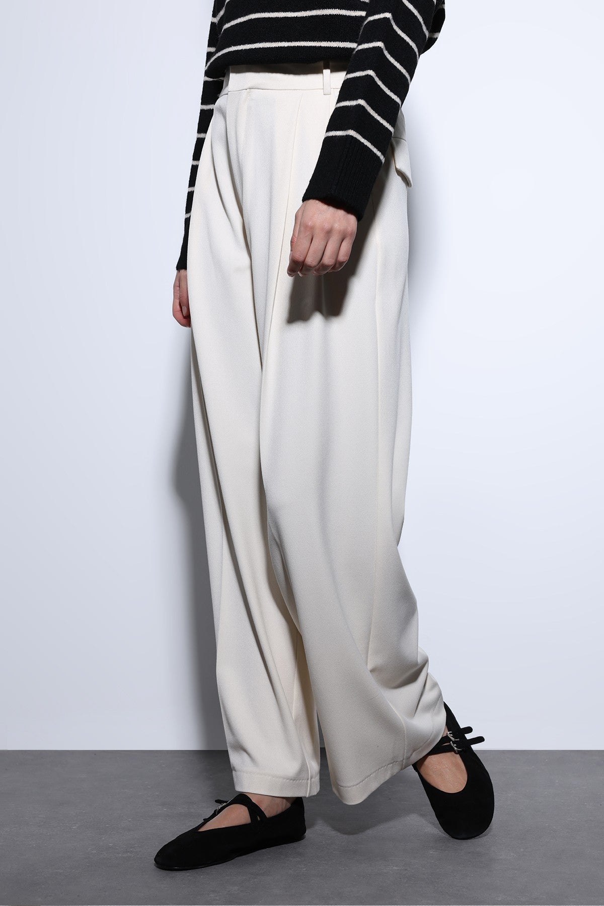 Antioch Pleated Palazzo Women's Pants