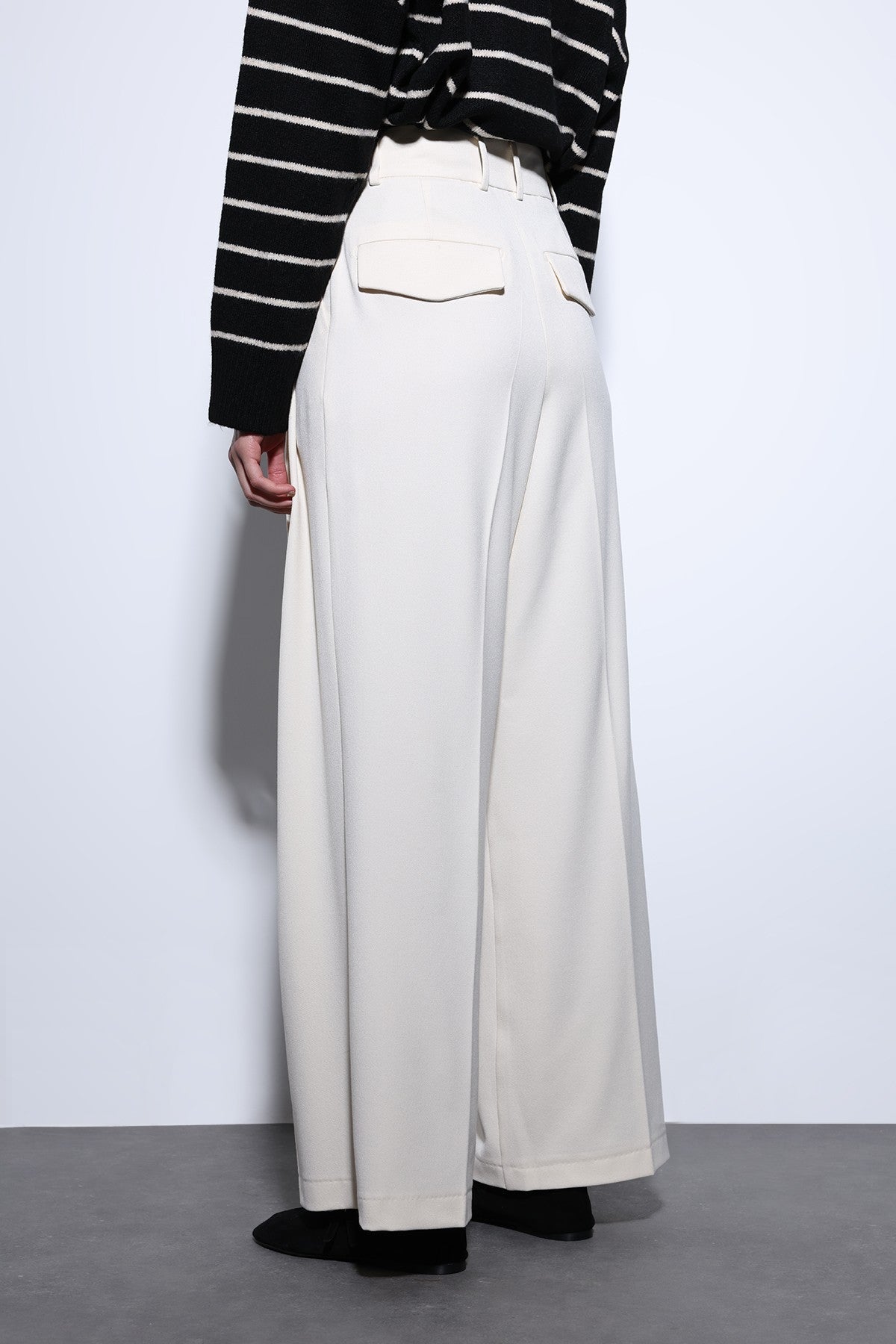 Antioch Pleated Palazzo Women's Pants
