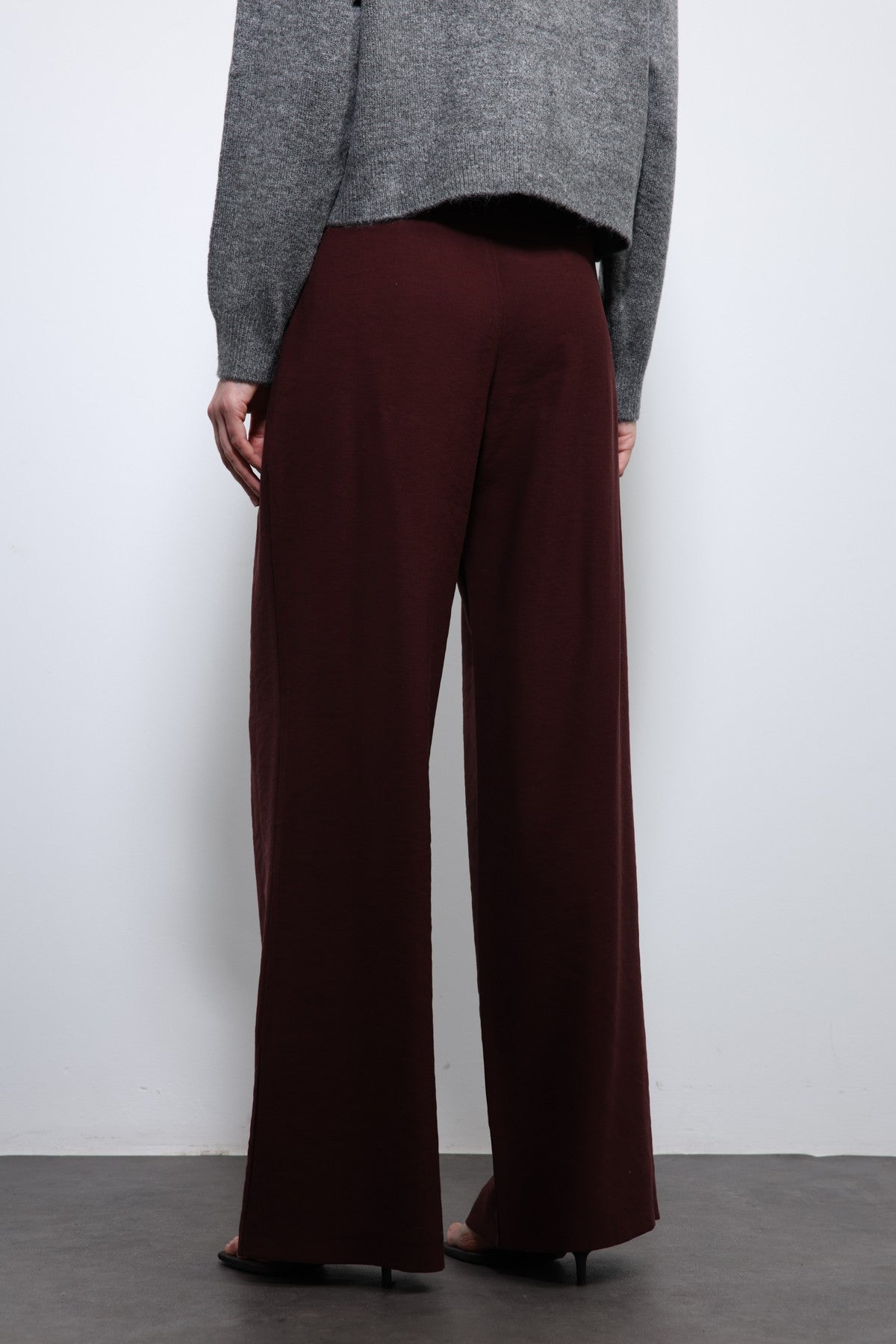 Women's Pleated Pants with Elastic Waistband