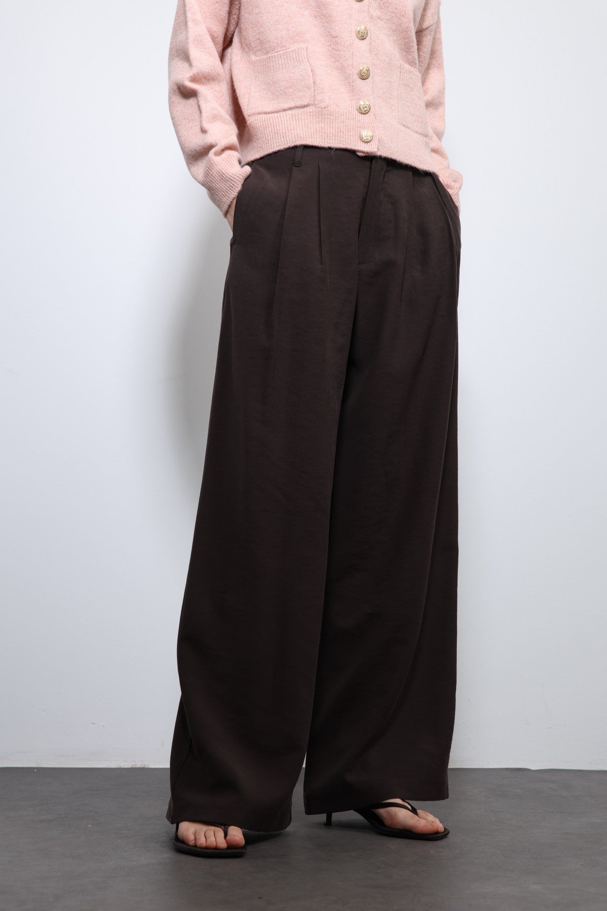 Women's Pleated Pants with Elastic Waistband