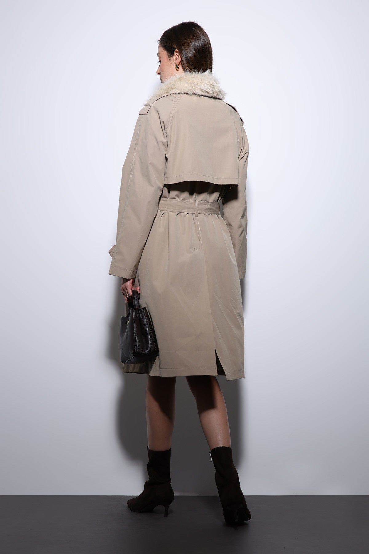 Antioch Women's Trench Coat with Faux Fur Collar