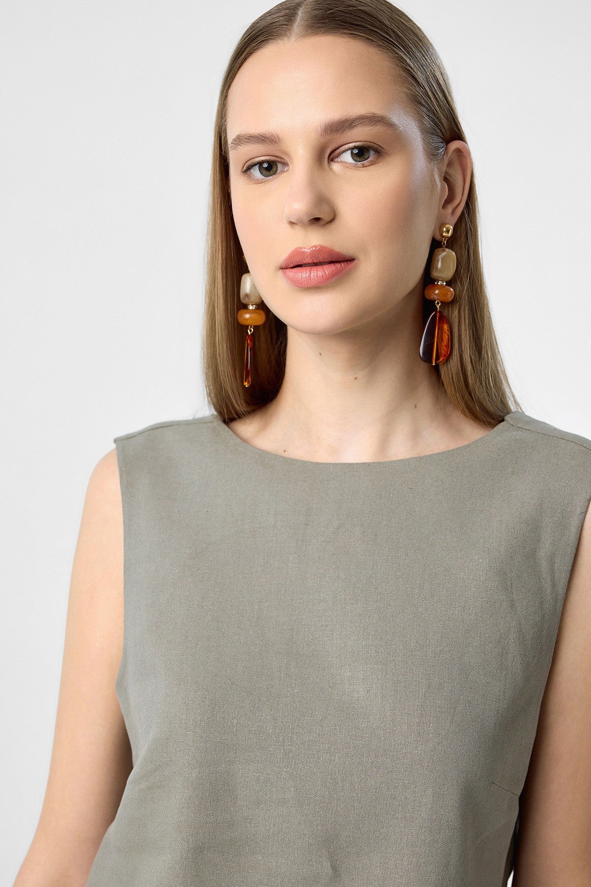 Antioch Women's Blouse with Linen Blend