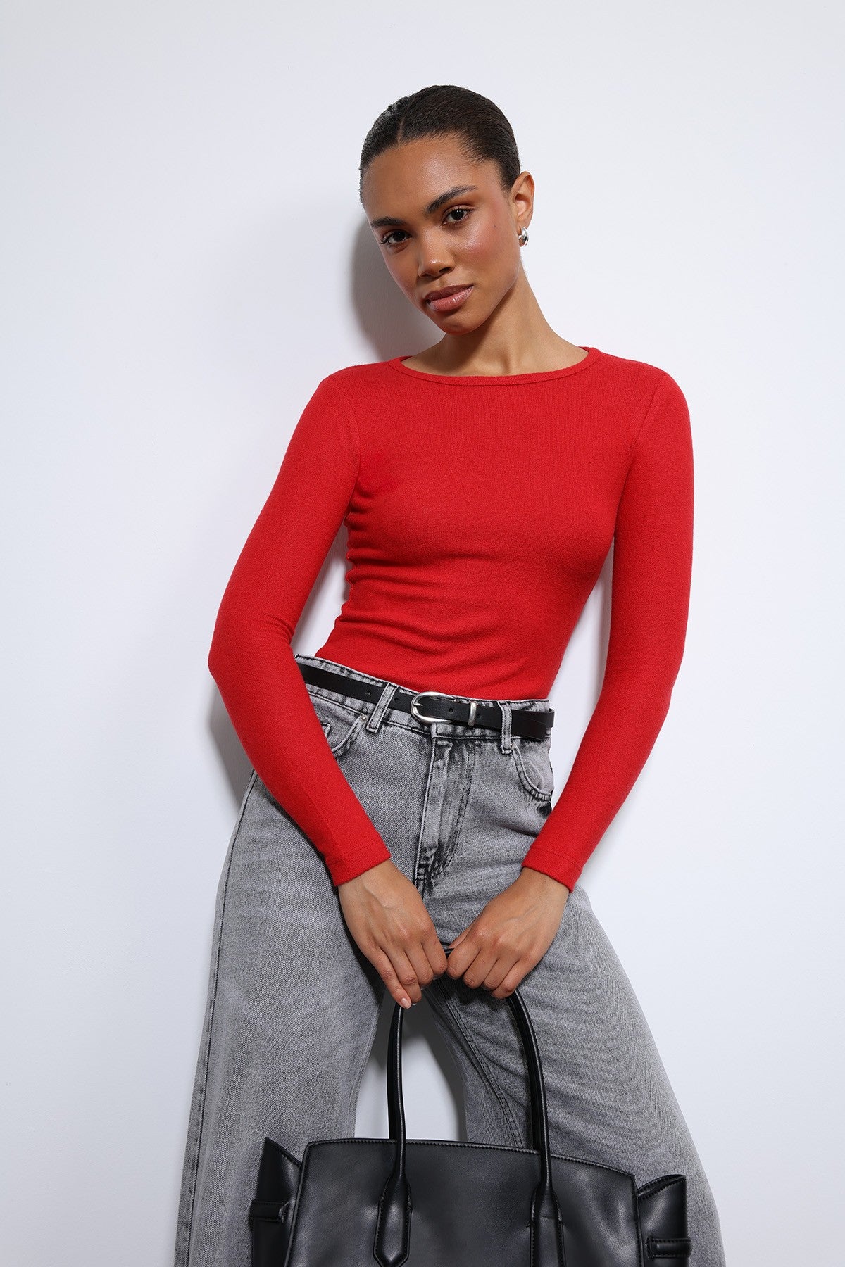 Antioch Basic Long-Sleeve T-Shirt