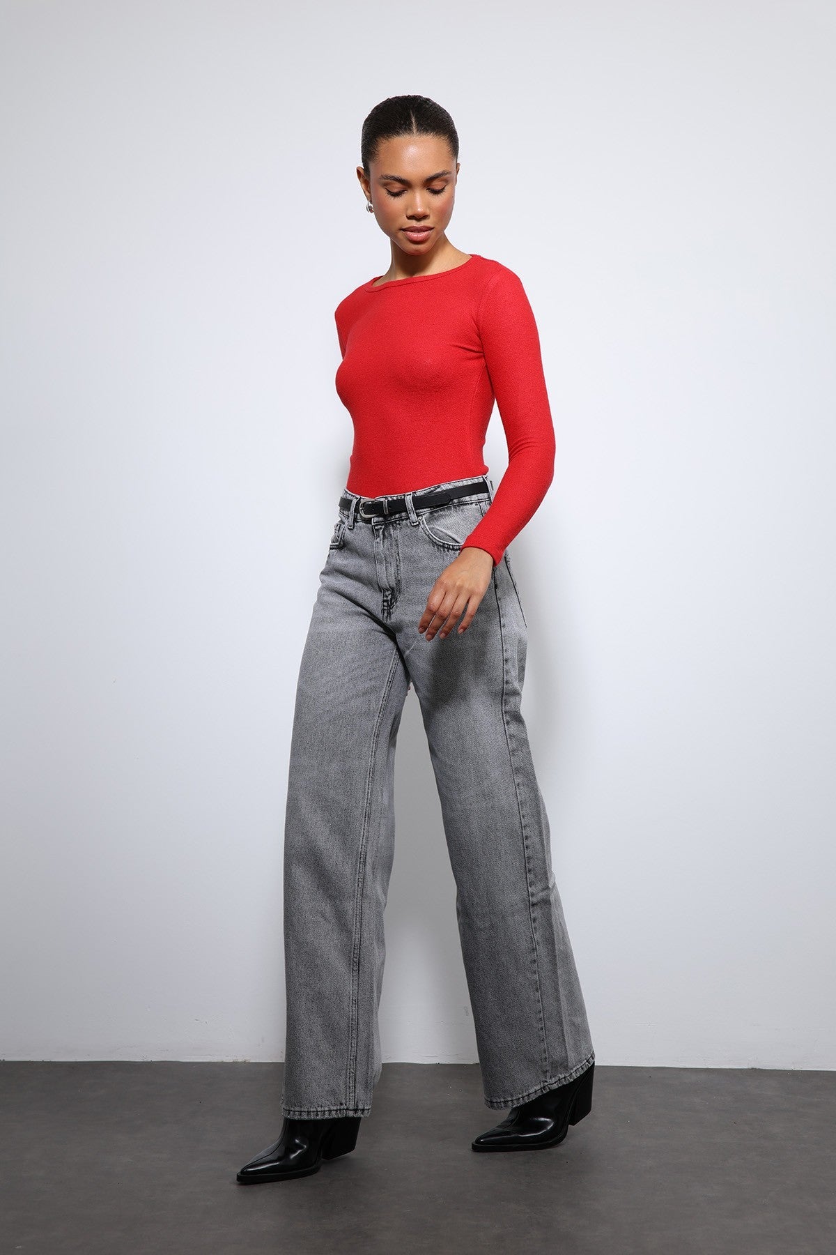 Antioch Basic Long-Sleeve T-Shirt
