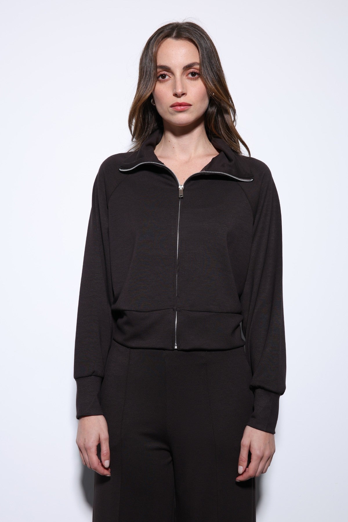 Antioch Women's Zipper Sweatsuit Set