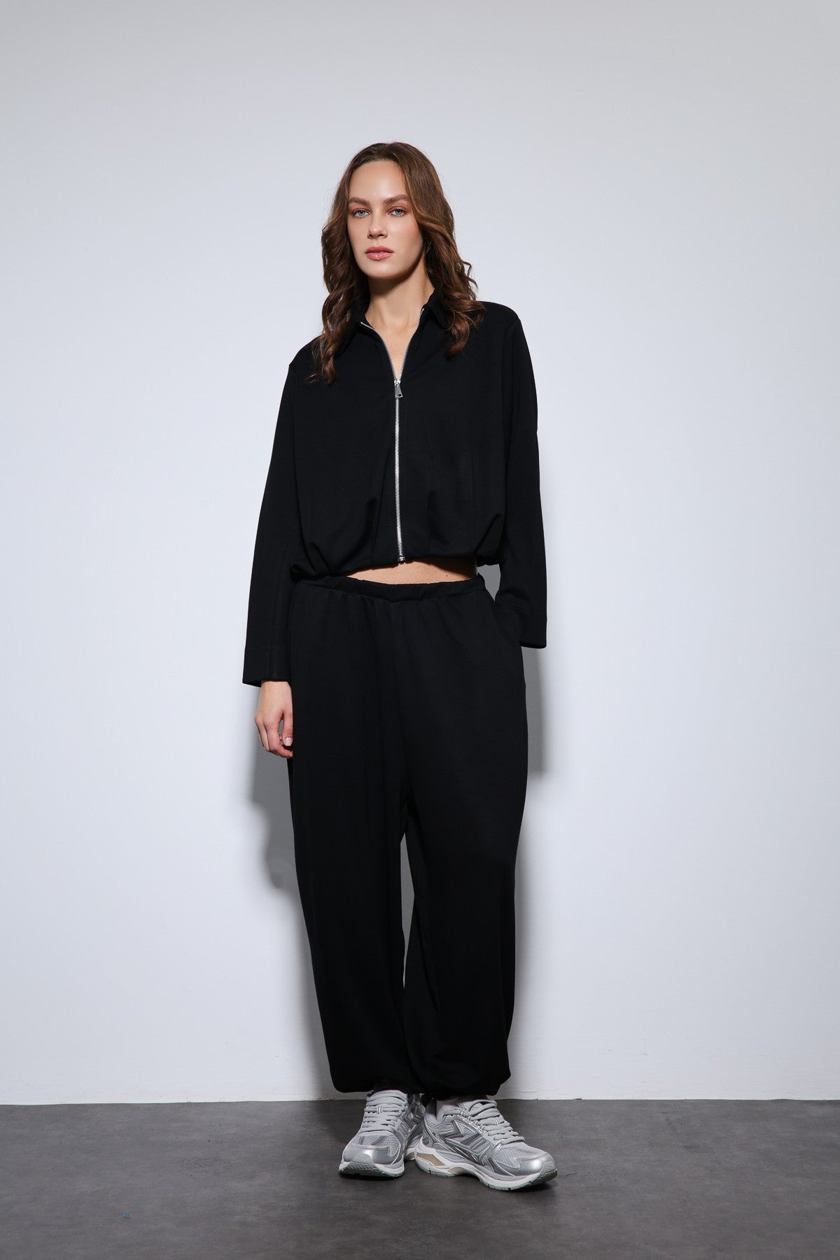 Antioch Oversized Jacket and Elastic-Cuffed Pants Sweatsuit Set