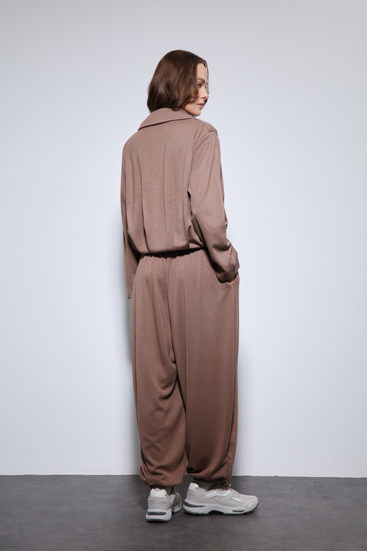 Antioch Oversized Jacket and Elastic-Cuffed Pants Sweatsuit Set