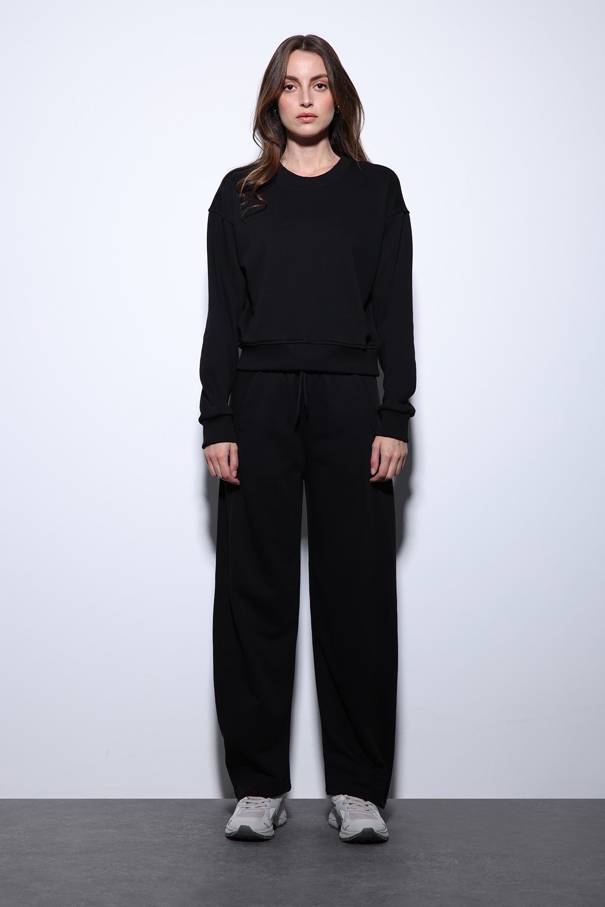 Antioch Basic Women's Sweatsuit Set